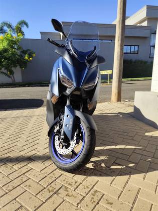 YAMAHA XMAX ABS 